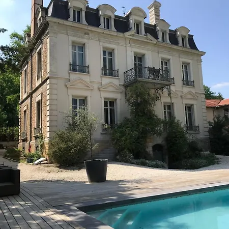 Le Manoir Amazing Particulier With Garden And Pool Villa *